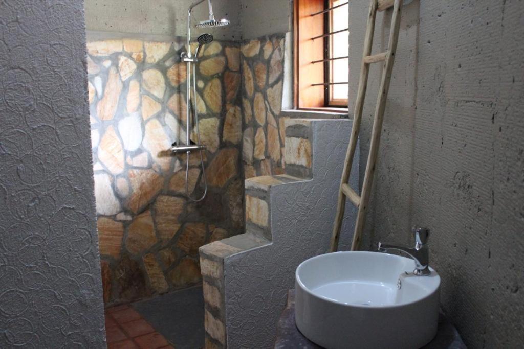 Mabamba Lodge Wakiso Kültér fotó